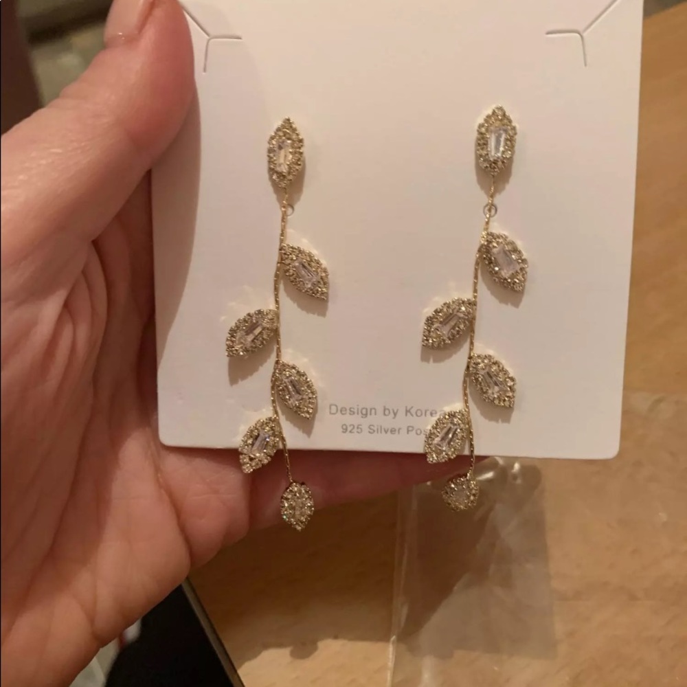 Gold plated Earrings - Picture 8 of 8